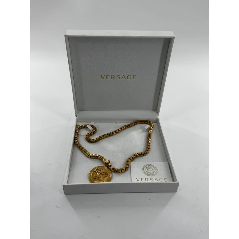 Versace Authentic Rare Medusa Chain Necklace – Gold Tone – Men's – Box & Card